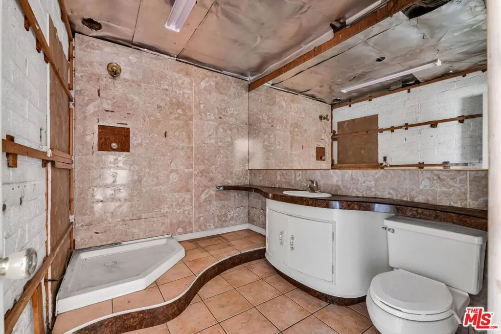 1514 S California Avenue, West Covina, California 91790 home-pic-57